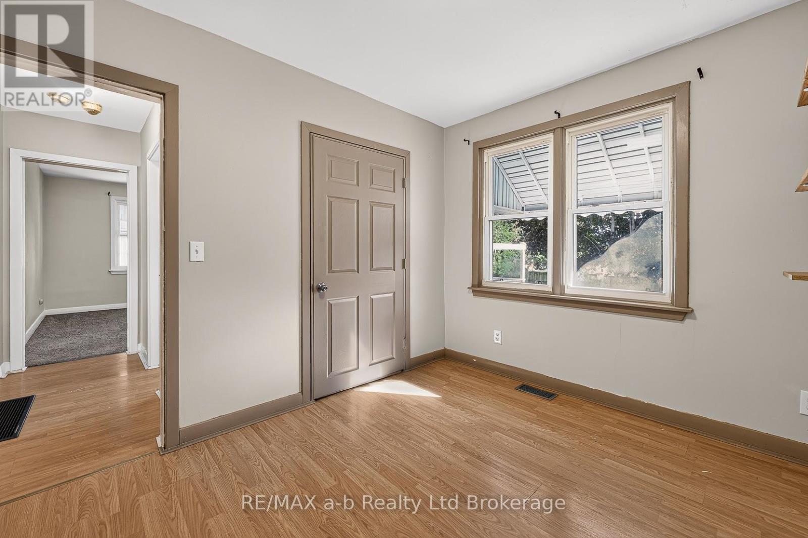 830 MAPLE AVENUE - 19