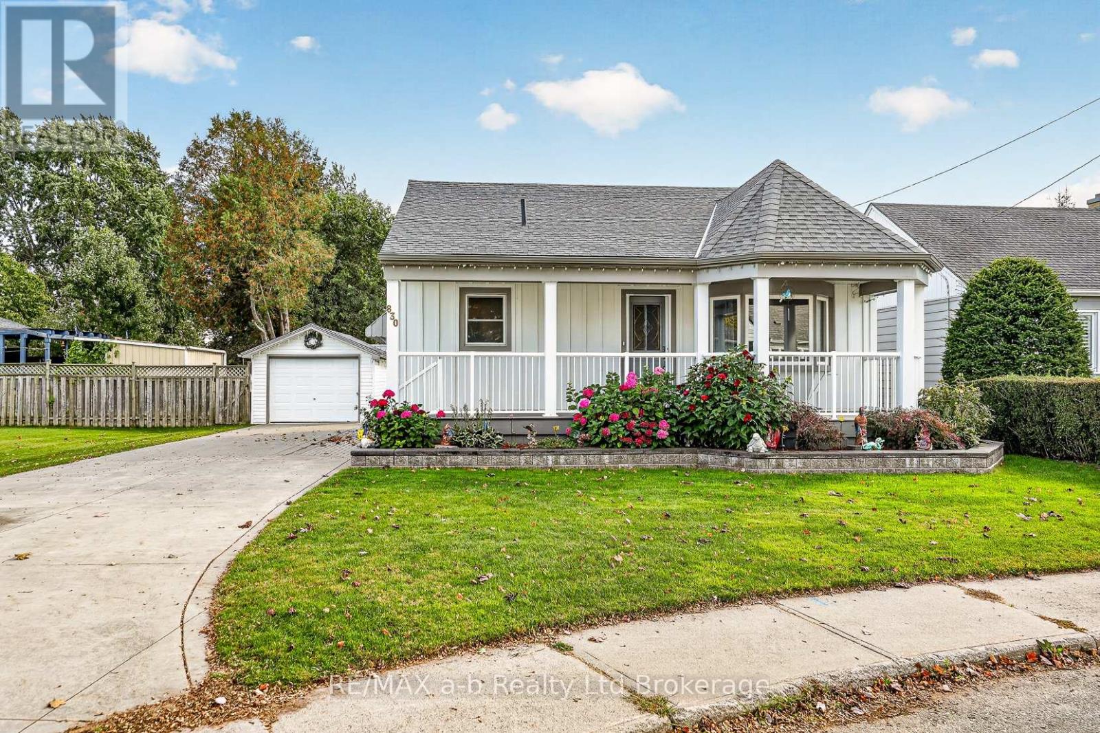 830 MAPLE AVENUE, Woodstock (Woodstock - South) — photo 3