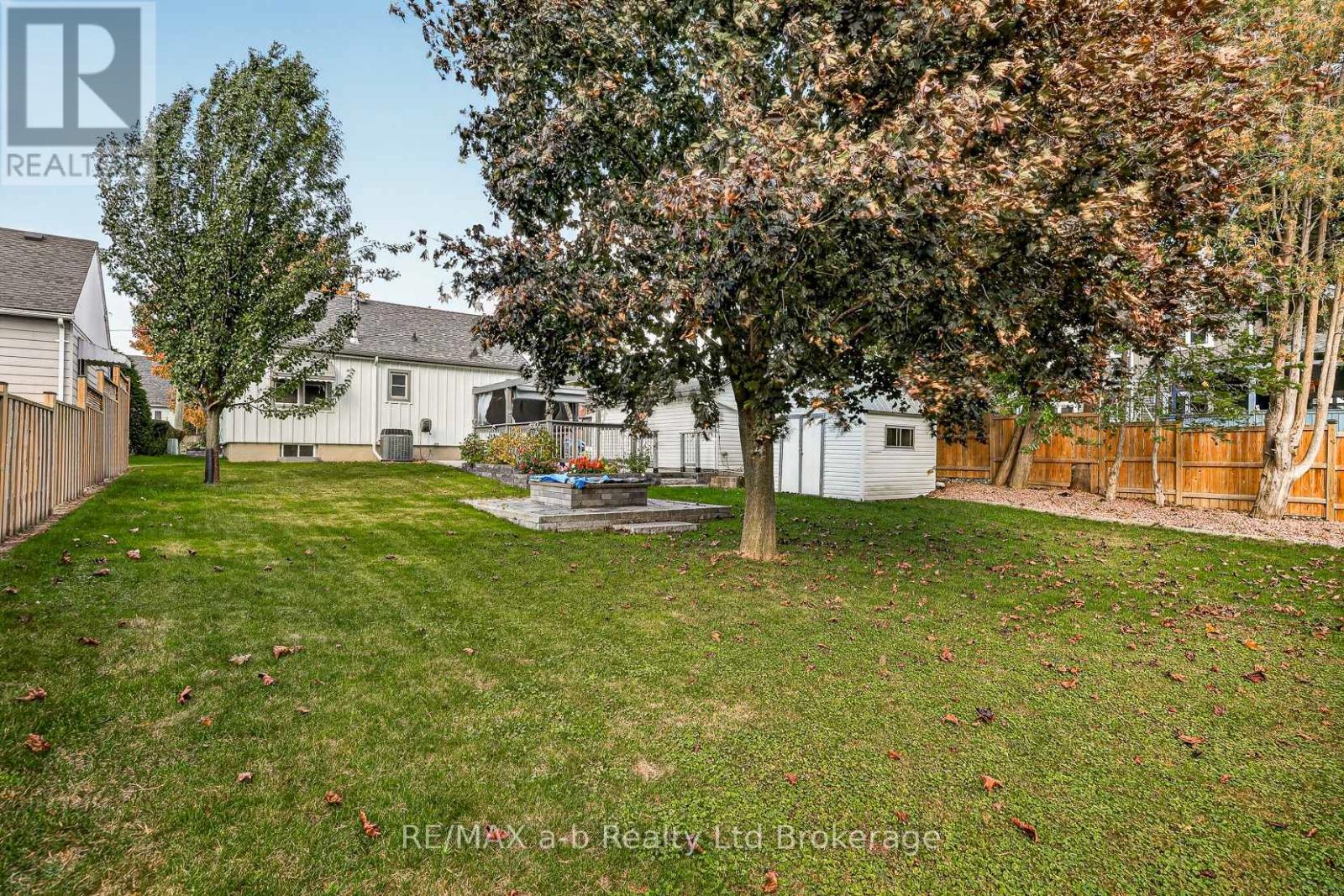 830 MAPLE AVENUE - 38