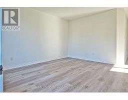 3290 Brigadier Avenue, Pickering, ON L1X0W5 Photo 12