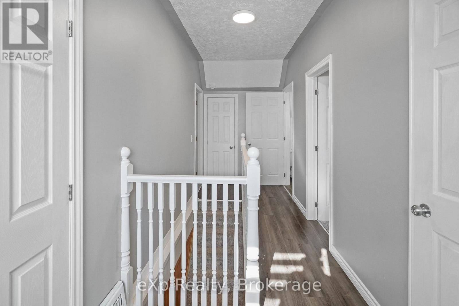 44 SCHADE STREET - 23