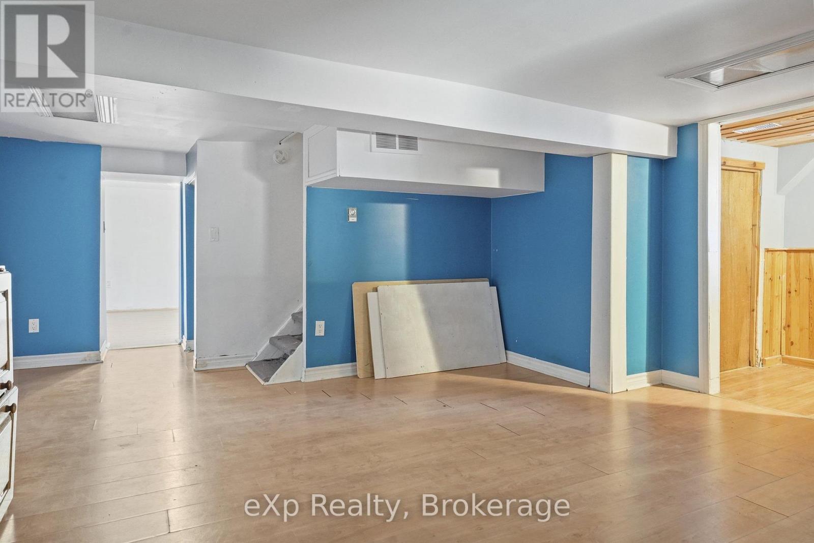 44 SCHADE STREET - 36