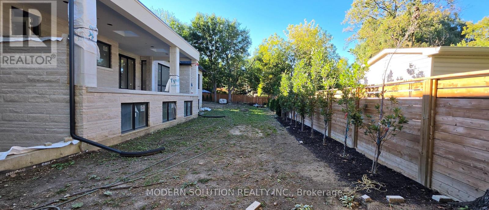1623 MAGENTA COURT - 22