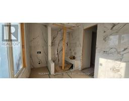 1623 Magenta Court, Mississauga, ON L5G3A6 Photo 13