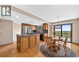 67 Suncanyon Park SE - photo 8
