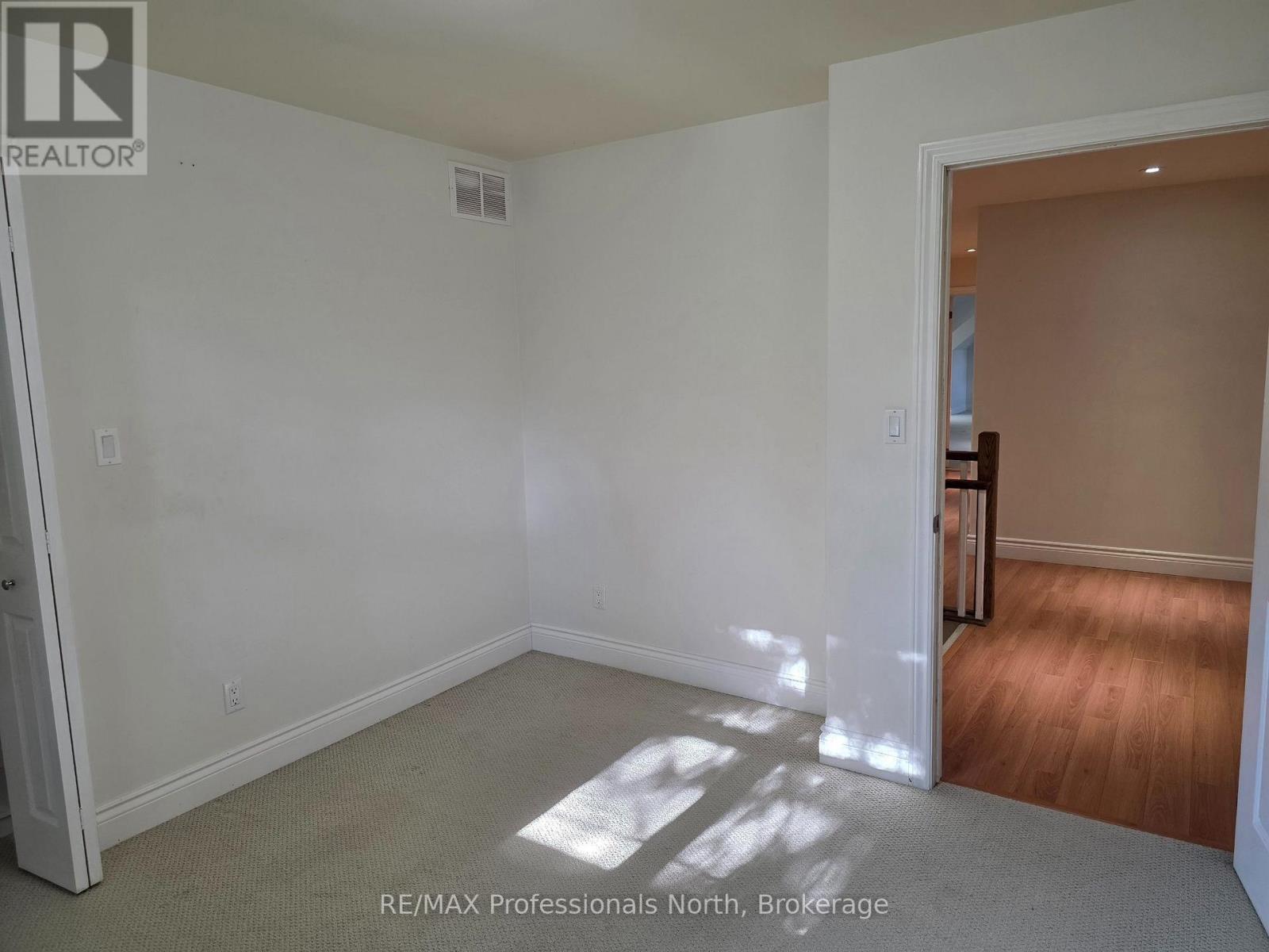 317 FALCON ROAD - Image 33