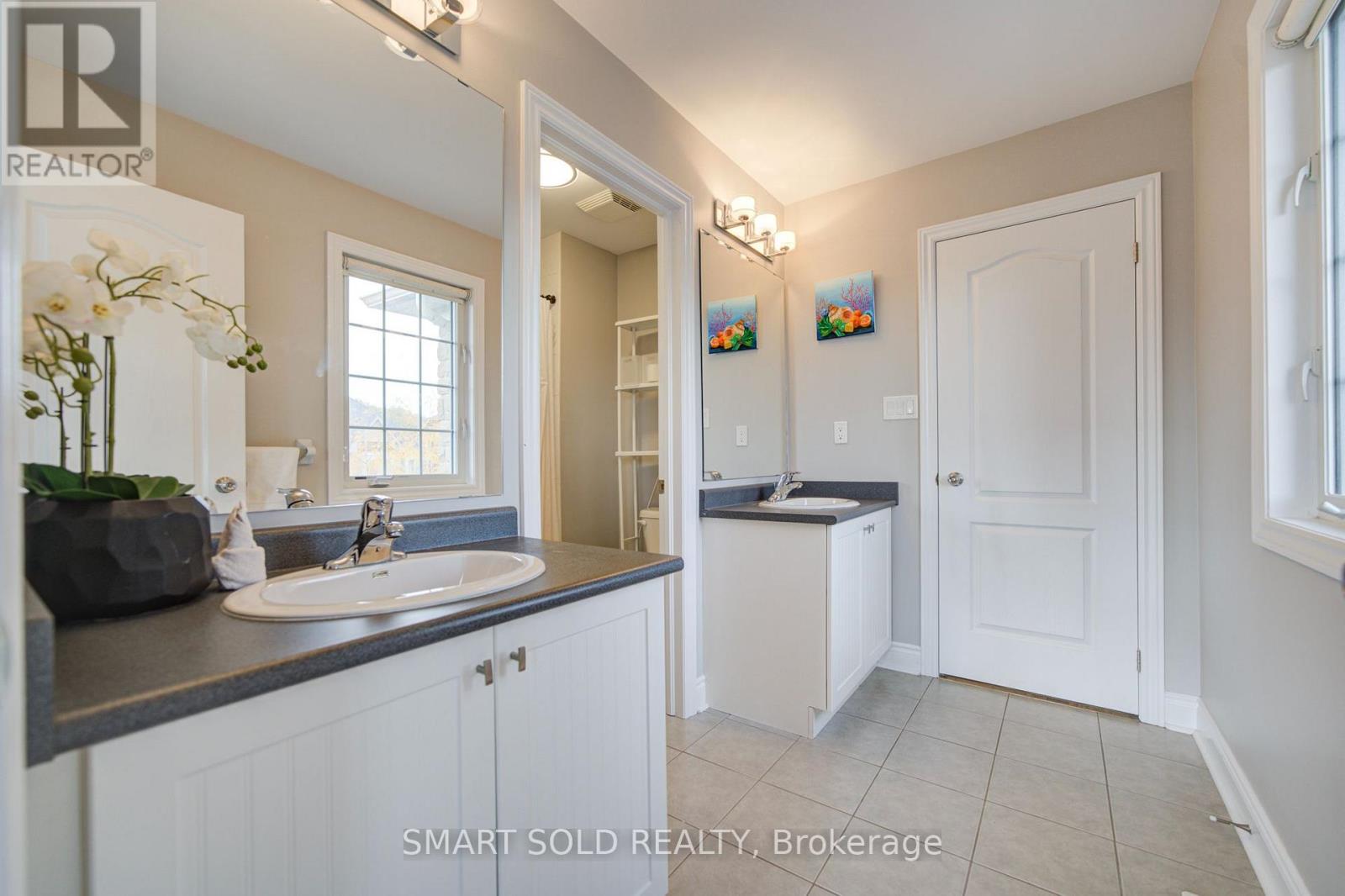 982 WILBUR PIPHER CIRCLE - Image 29