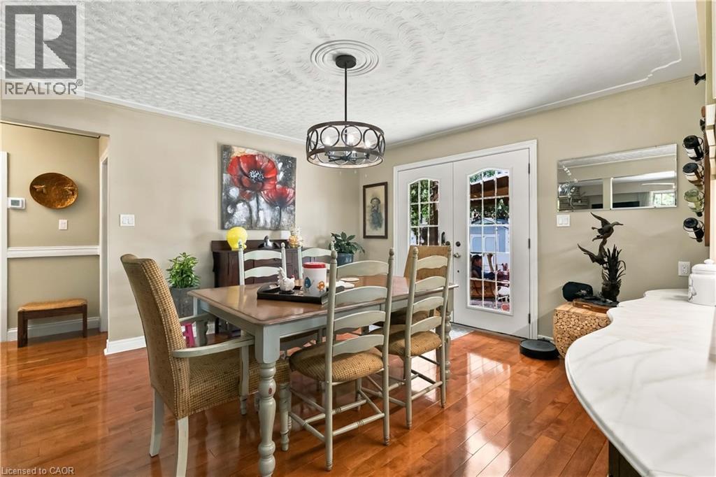 687 JAMES Street - Image 13