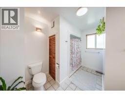 1614 Cook Avenue, Rossland, BC V0G1Y0 Photo 18
