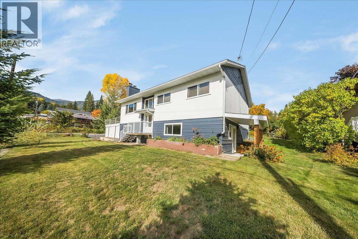 1614 Cook Avenue - 41