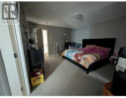 242 Savanna Close - photo 10