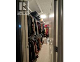 242 Savanna Close - photo 26