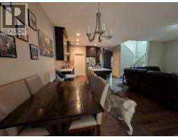 242 Savanna Close - photo 32