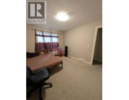 242 Savanna Close - photo 43