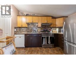 447 20 Street N - photo 13