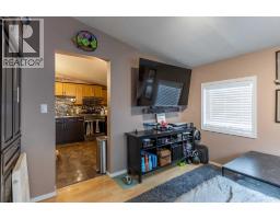 447 20 Street N - photo 15