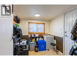 447 20 Street N - photo 20