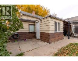 447 20 Street N - photo 29