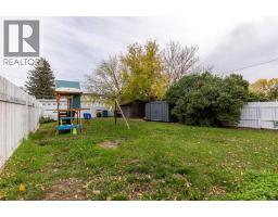 447 20 Street N - photo 32