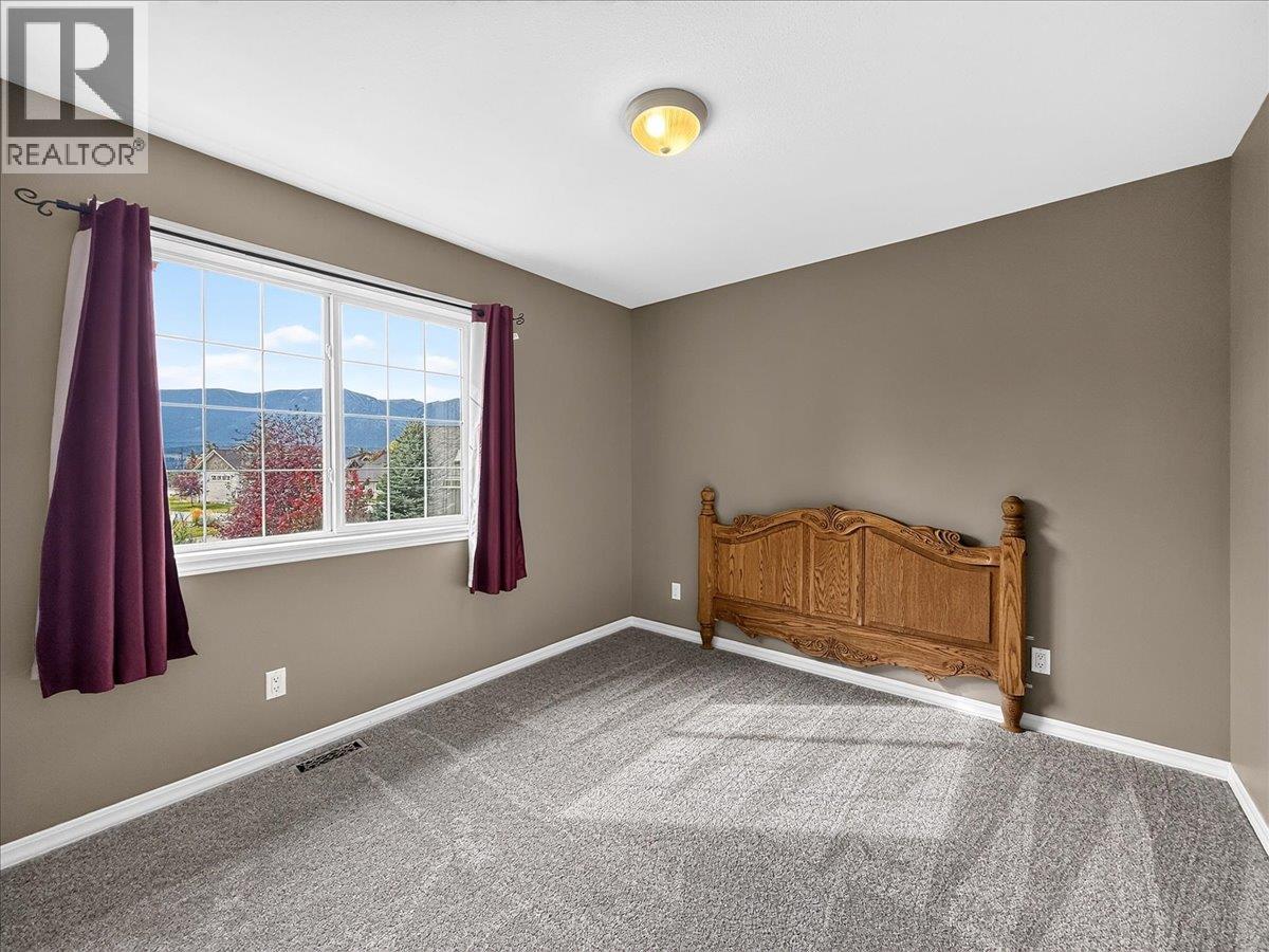 640 Upper Lakeview Road Unit# 48, Invermere