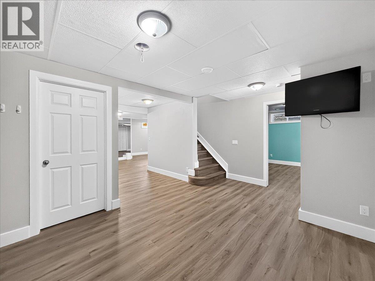 640 Upper Lakeview Road Unit# 48, Invermere