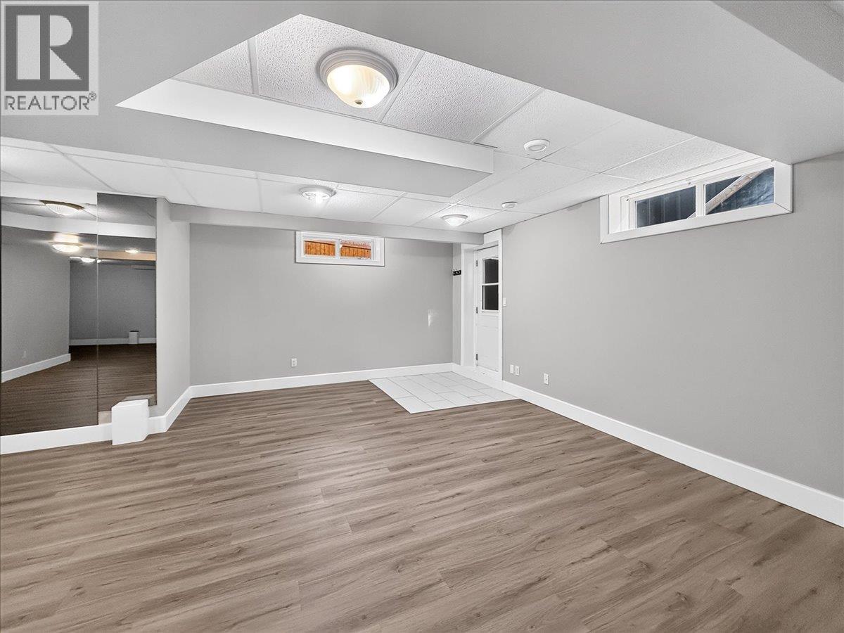 640 Upper Lakeview Road Unit# 48, Invermere