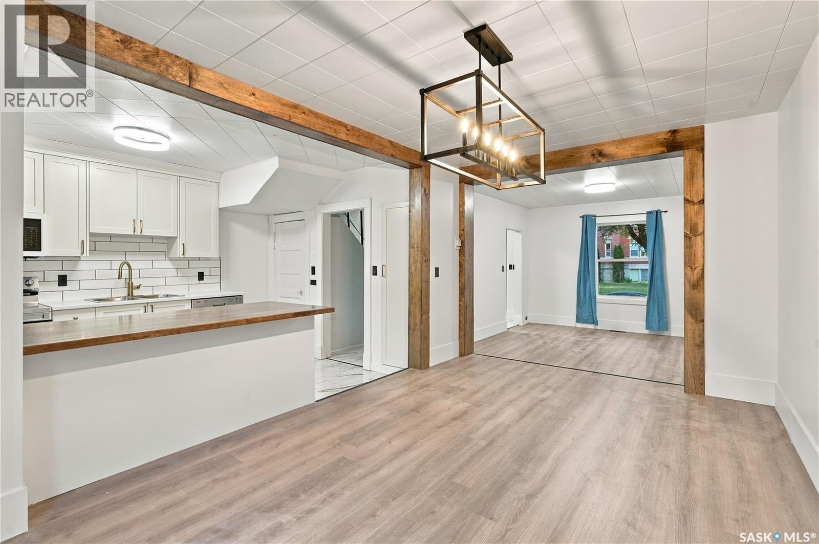 420 J AVENUE N - 12