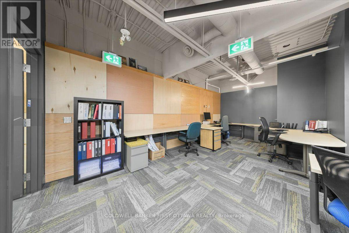 31 - 2000 THURSTON DRIVE, Ottawa — photo 12