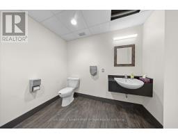 31 - 2000 Thurston Drive, Ottawa, ON K1G4K7 Photo 32
