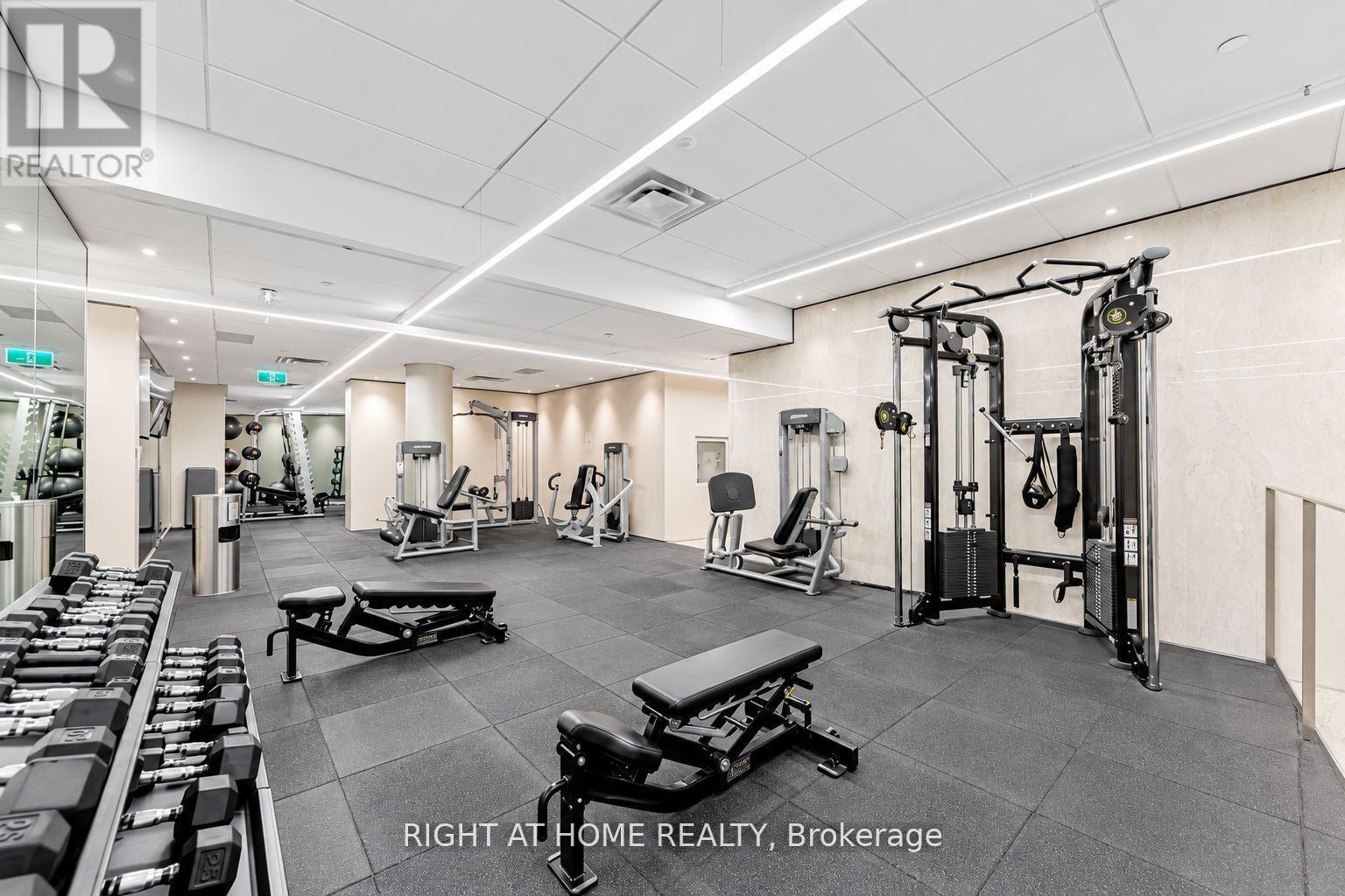 2111- 1001 Bay Street, Toronto, ON photo 34