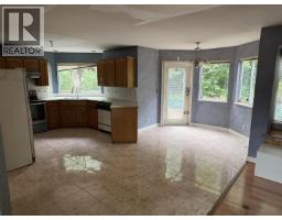 740 Clearwater Way, Coquitlam, BC V3C6A3 Photo 7