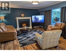 2532 Ashurst Avenue, Coquitlam, BC V3K5T4 Photo 6