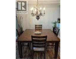 2532 Ashurst Avenue, Coquitlam, BC V3K5T4 Photo 8