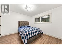 8304 11 Street SW - photo 16