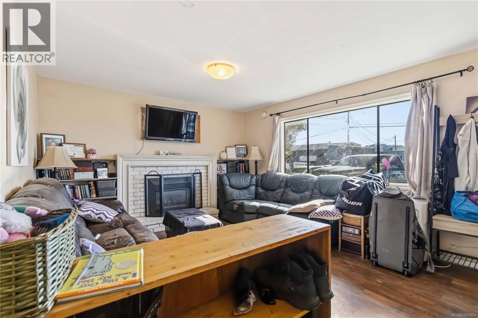 1024 Dunford Ave, Langford - Image 1