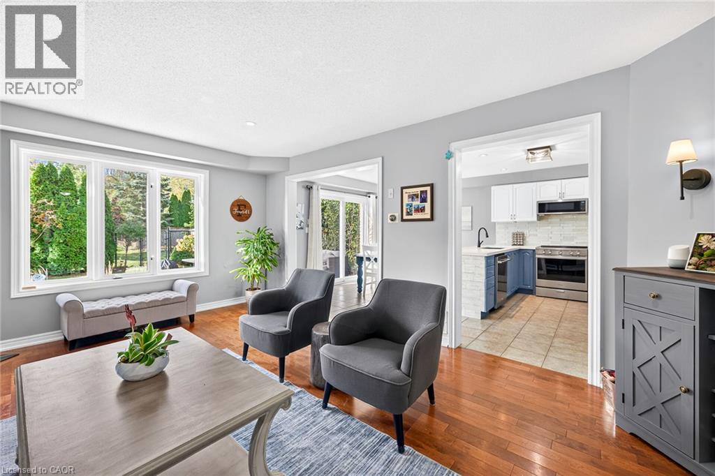 54 VINIFERA Drive, Grimsby — photo 4