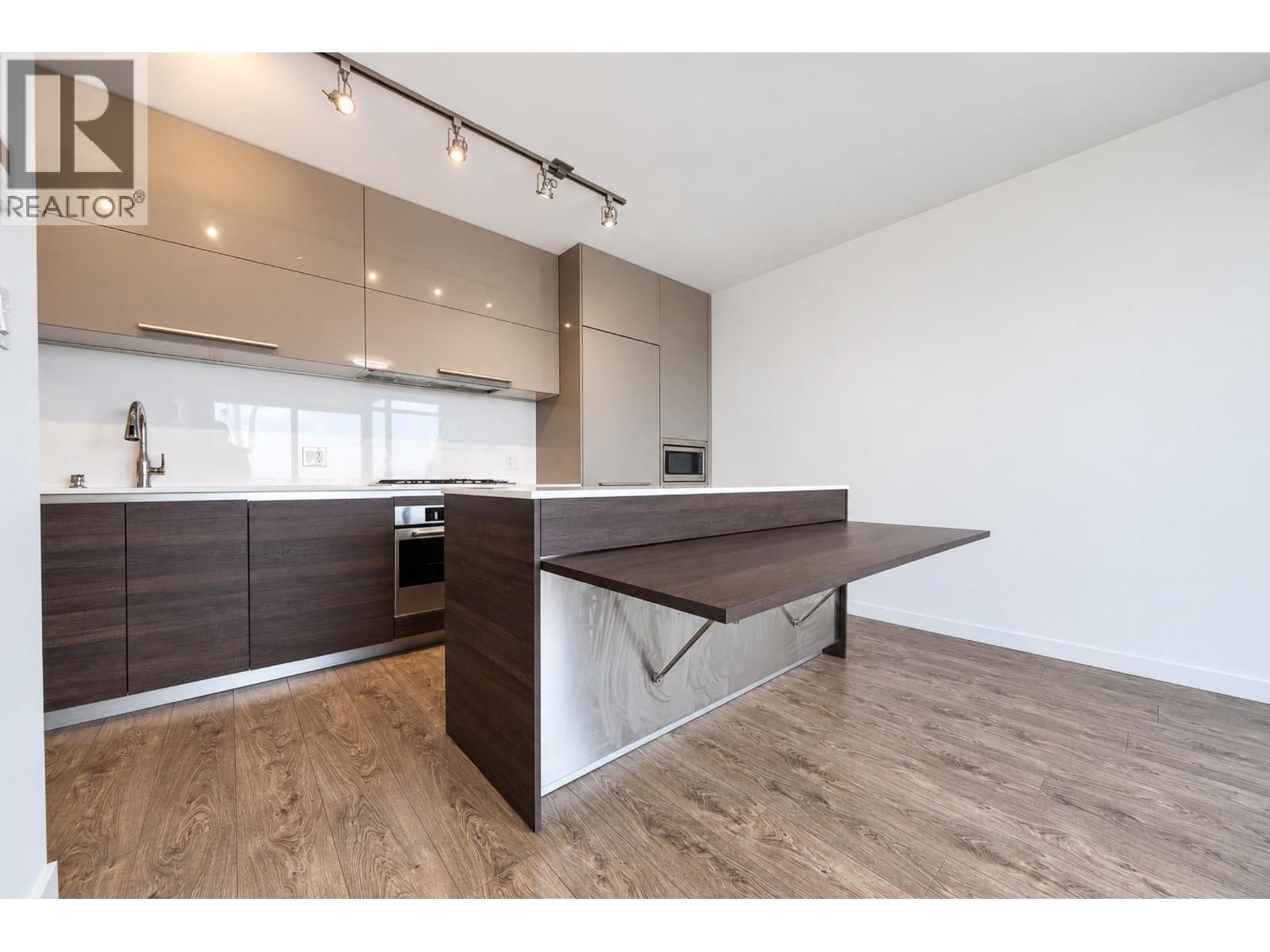 2005 2378 ALPHA AVENUE, Burnaby