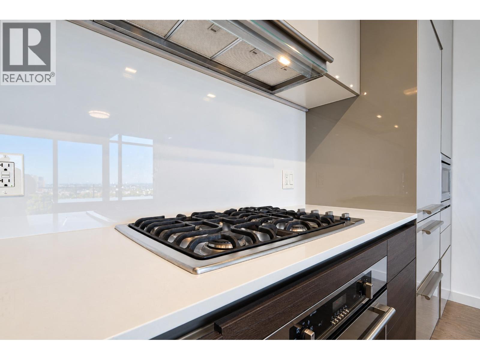 2005 2378 ALPHA AVENUE, Burnaby