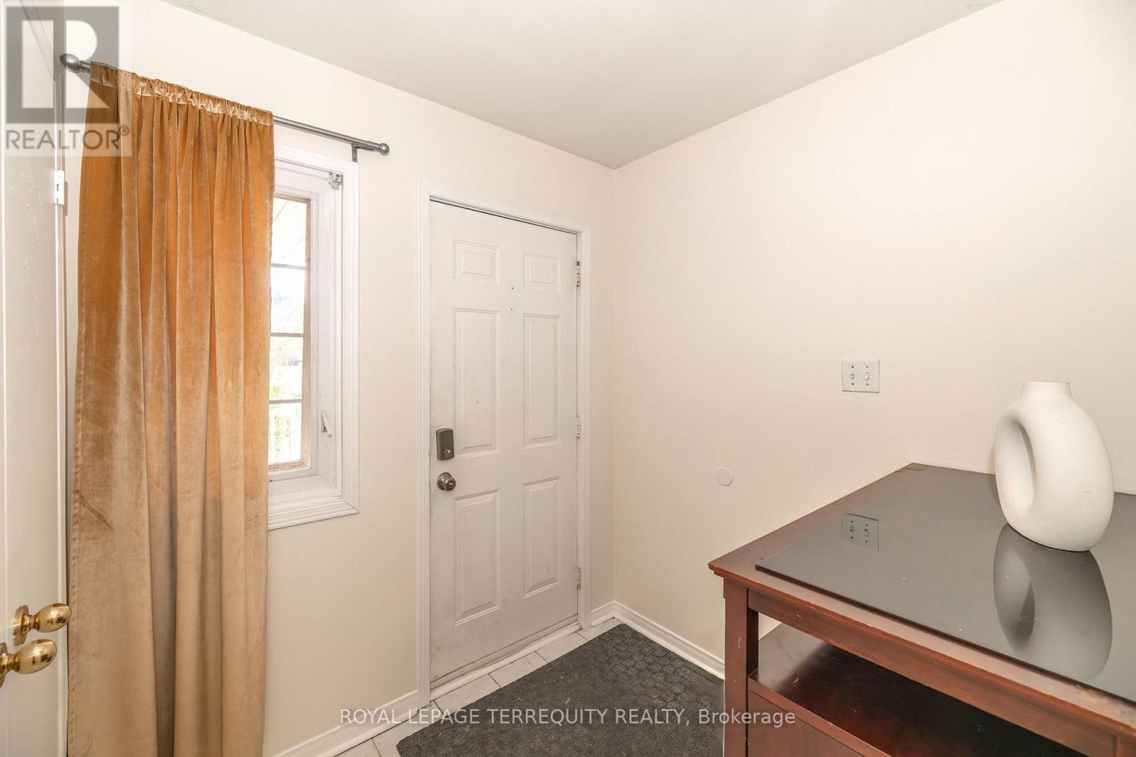 5 Heaver Drive, Whitby, ON photo 11