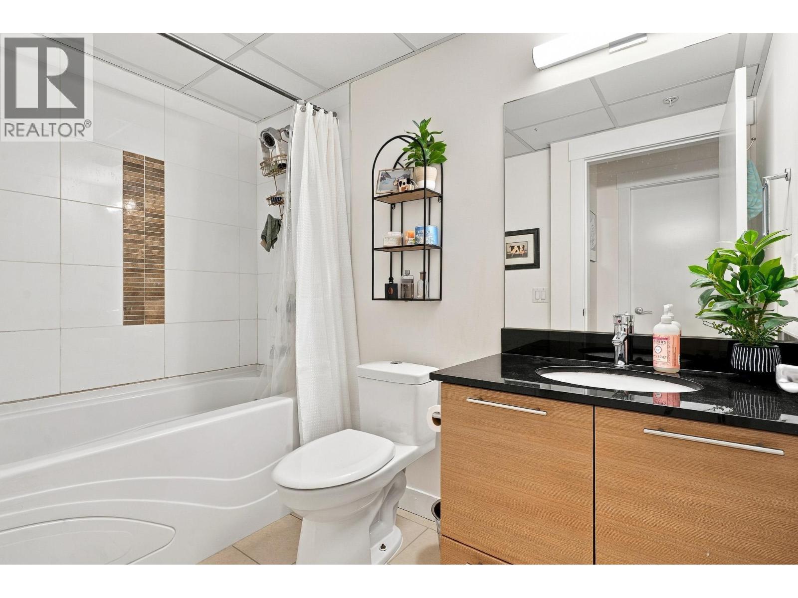 #3221 1040 TALASA Way - Image 18