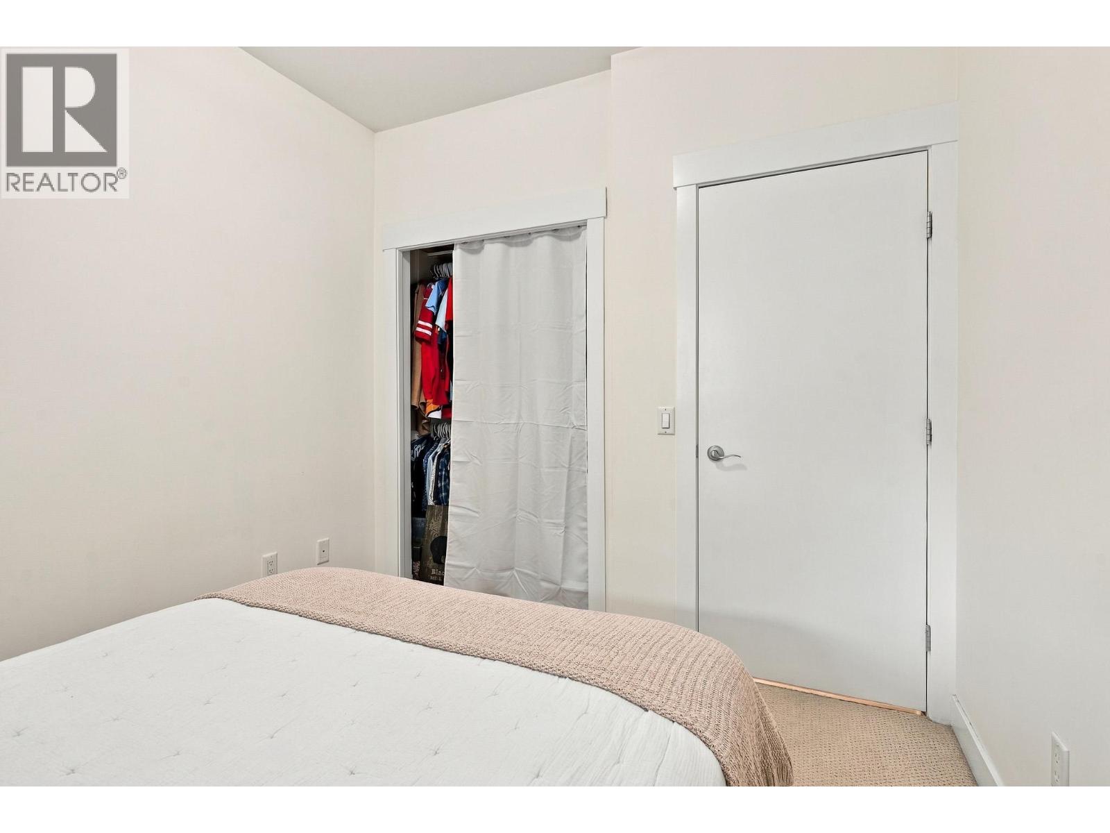 #3221 1040 TALASA Way - 20
