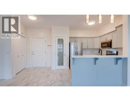 Primary Bedroom - 2551 Shoreline Drive Unit# 412, Lake Country, BC V4V2P2 Photo 6