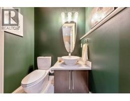 1940 27 Avenue SW - photo 23