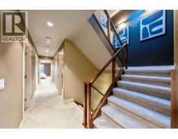 1940 27 Avenue SW - photo 41