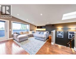 1940 27 Avenue SW - photo 42