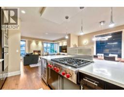 1940 27 Avenue SW - photo 17