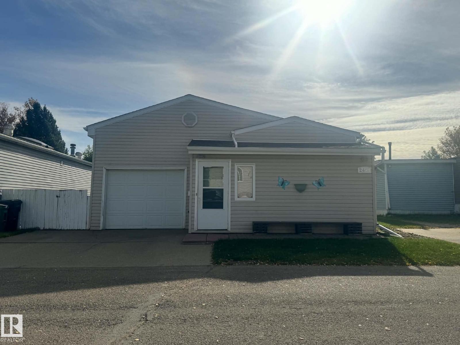 2415 West Oak WY NW - 1