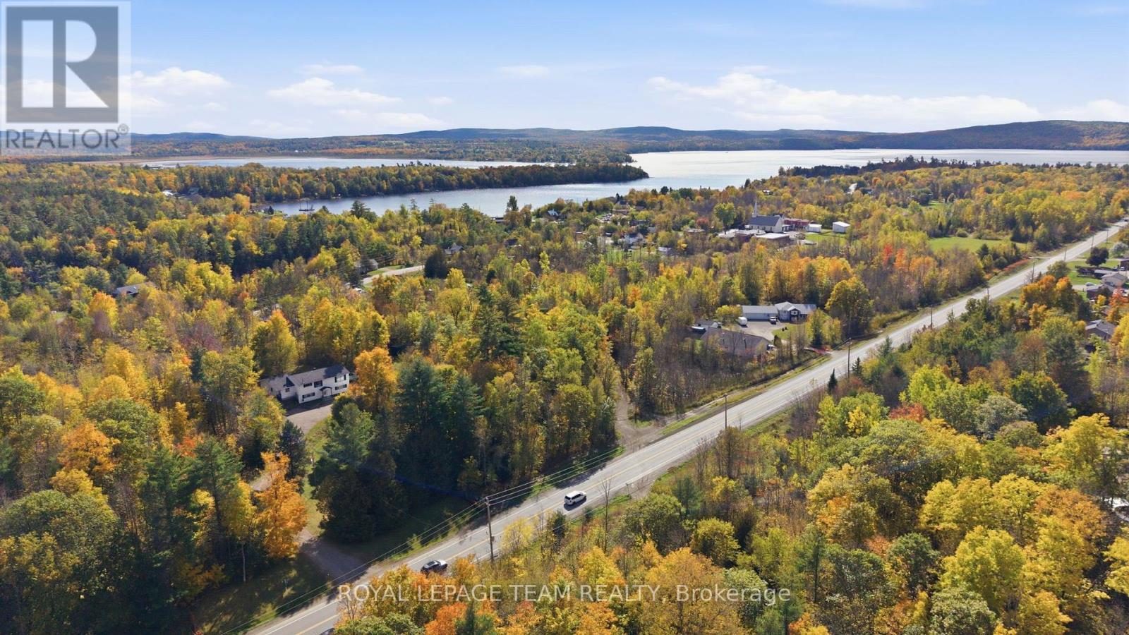 4775 Calabogie Road — photo 40