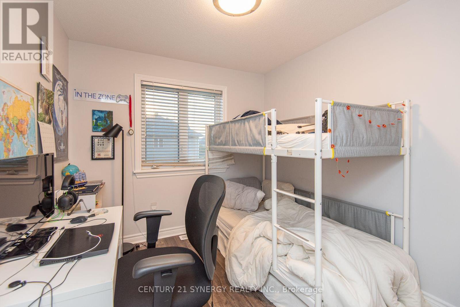 2025 Pennyroyal Crescent — photo 24