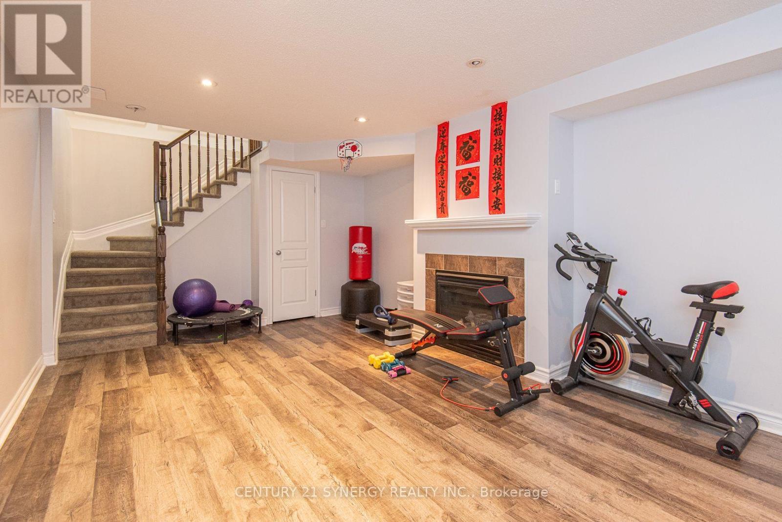 2025 Pennyroyal Crescent — photo 28